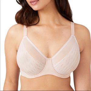 NEW WACOAL Elevated Allure Underwire Bra
Size 40D